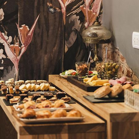Casa Lola Hotel เยอร์วาบวยนา ภายนอก รูปภาพ
